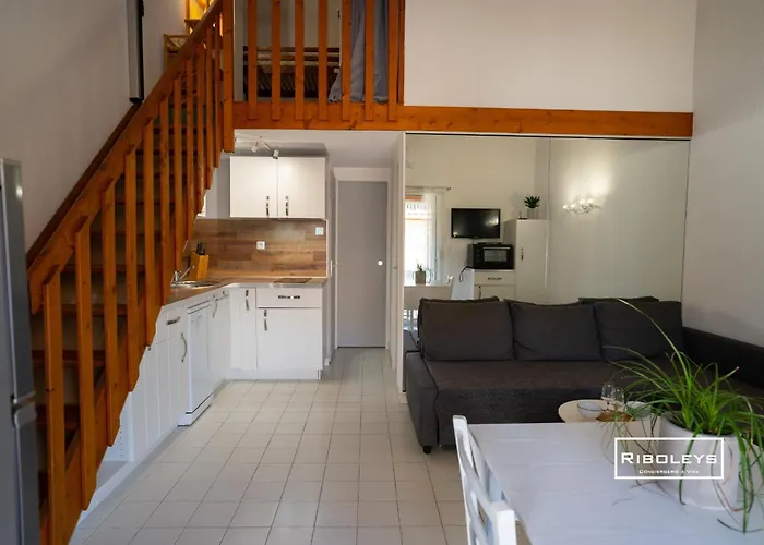 Riboleys - Maison Avec Wifi Et Clim A 300m De La